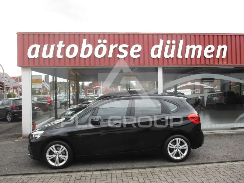 2015 BMW 218