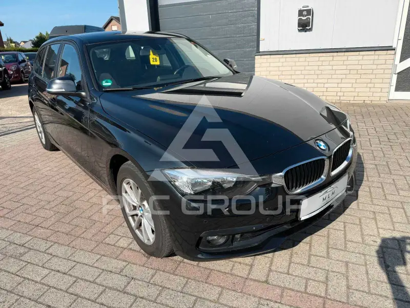 2015 BMW 320