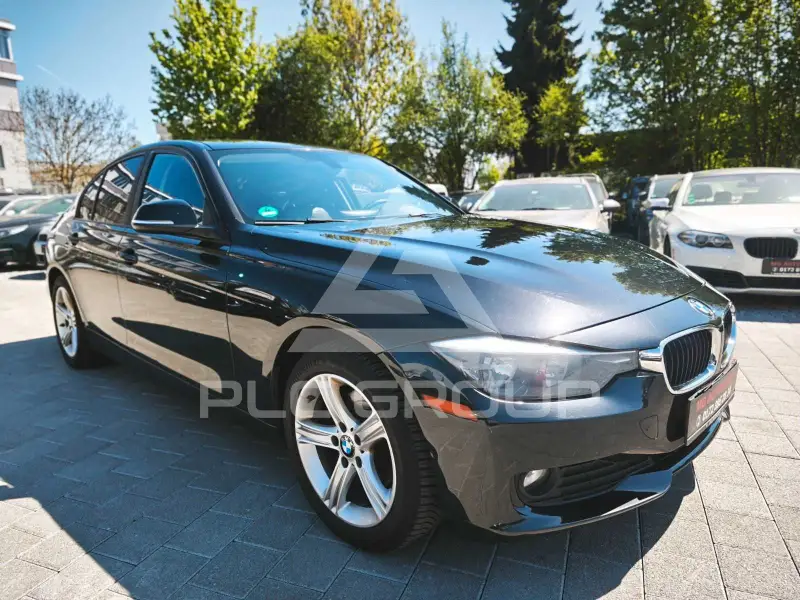 2015 BMW 320