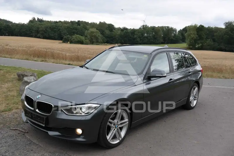 2015 BMW 320