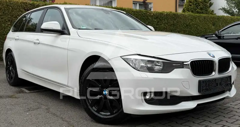 2015 BMW 320