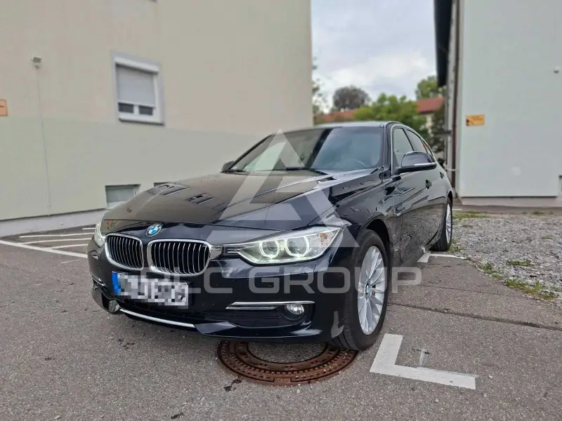 2015 BMW 320