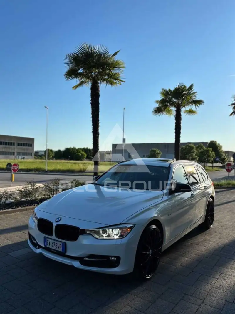 2015 BMW 320