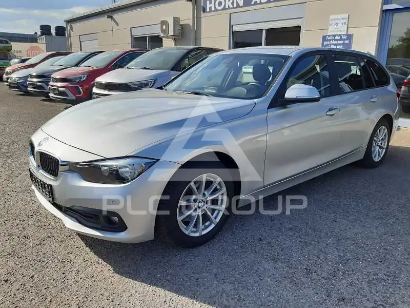 2015 BMW 320