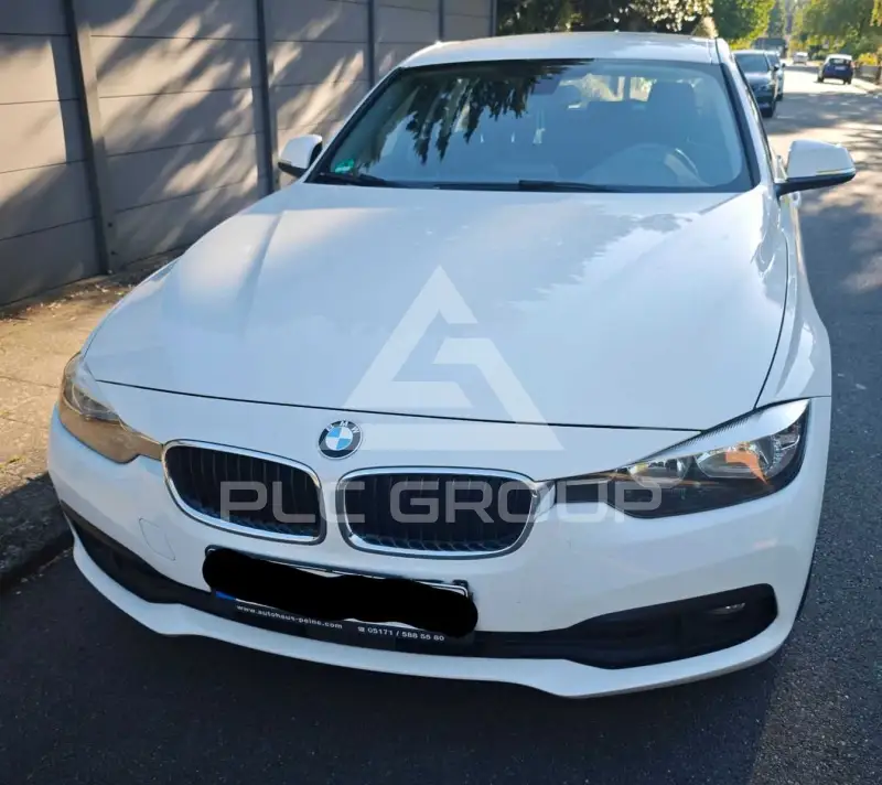 2015 BMW 320