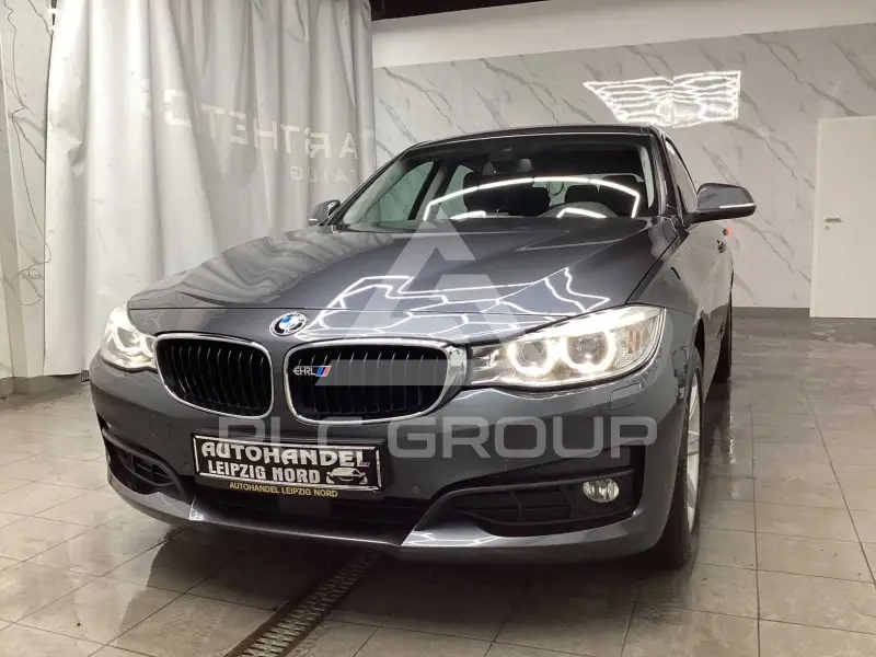 2015 BMW 320
