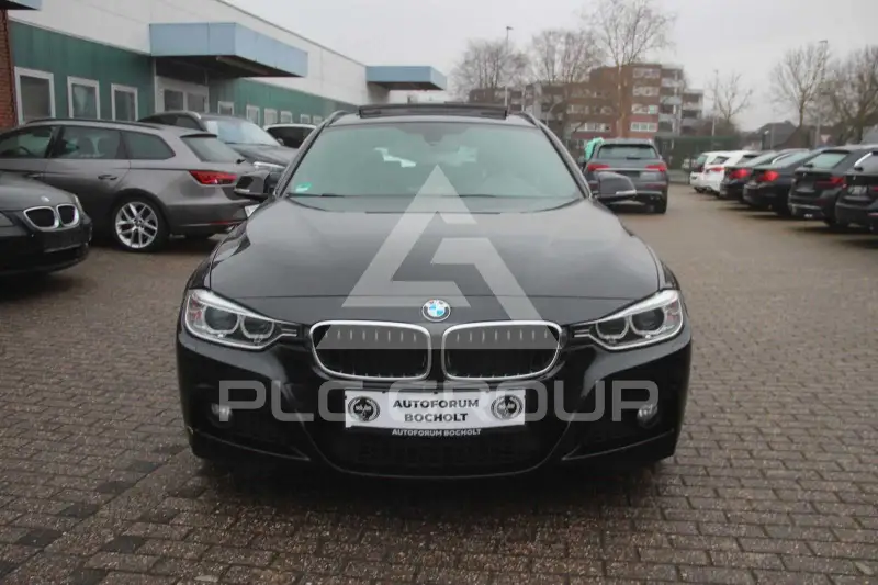 2015 BMW 320