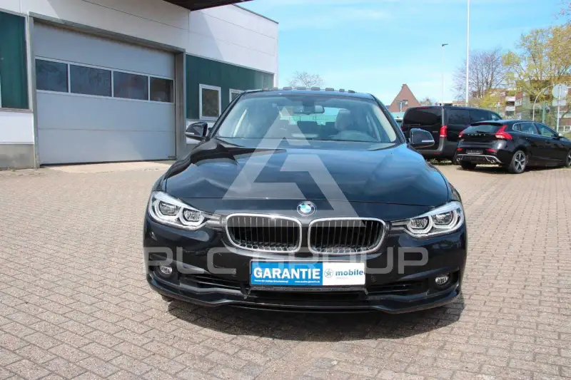 2015 BMW 320
