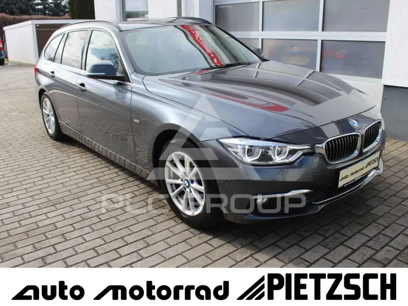 2015 BMW 320
