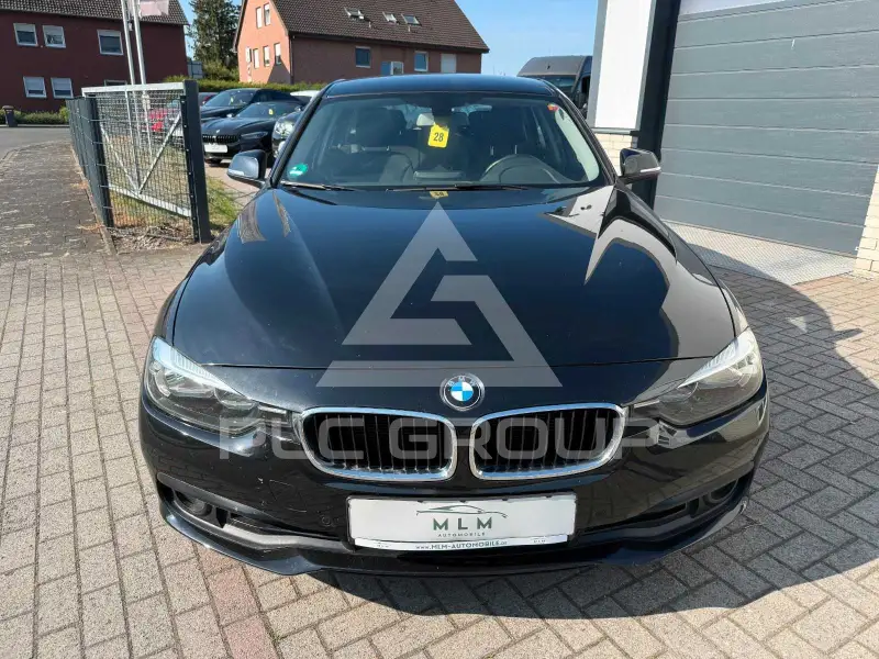 2015 BMW 320