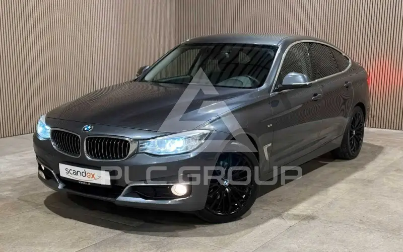 2015 BMW 320