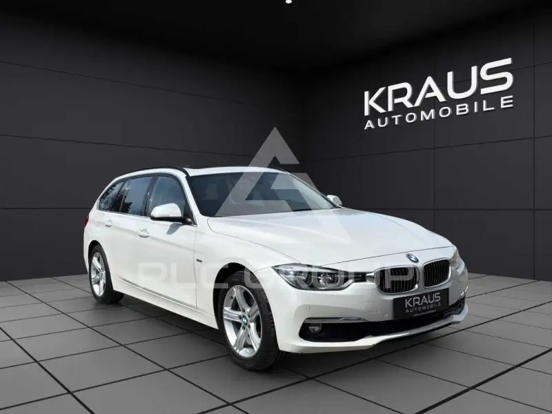 2015 BMW 320