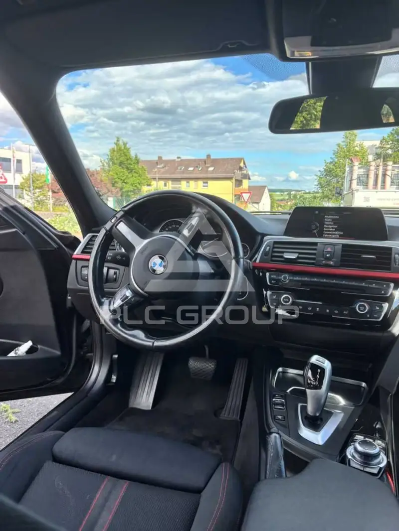 2015 BMW 320
