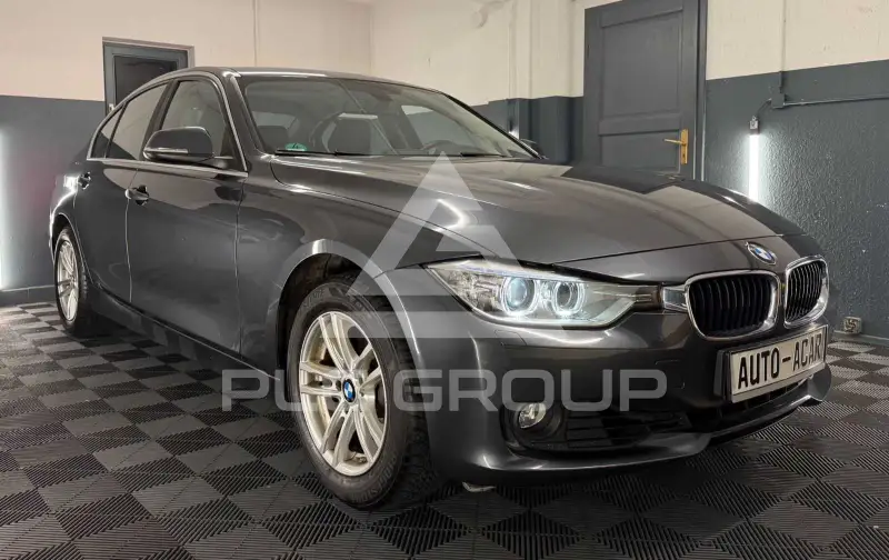 2015 BMW 320