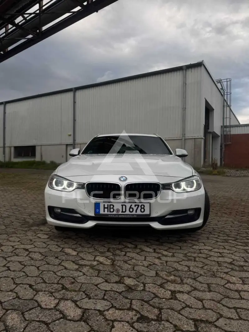 2015 BMW 320