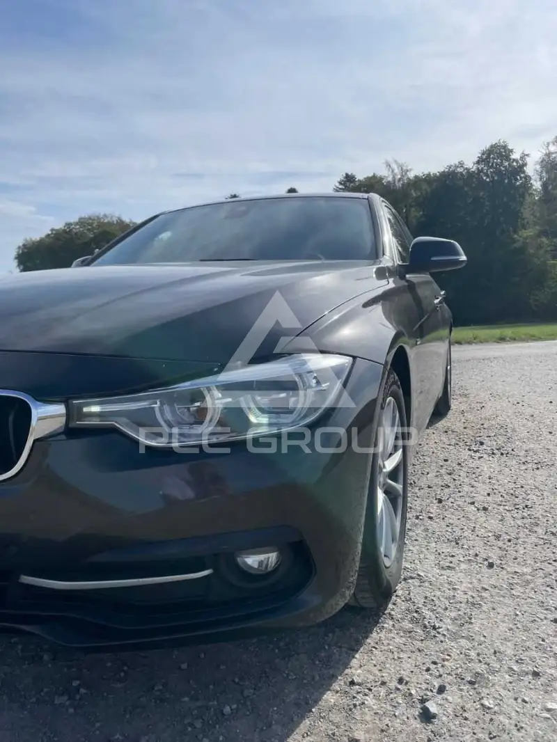 2015 BMW 320