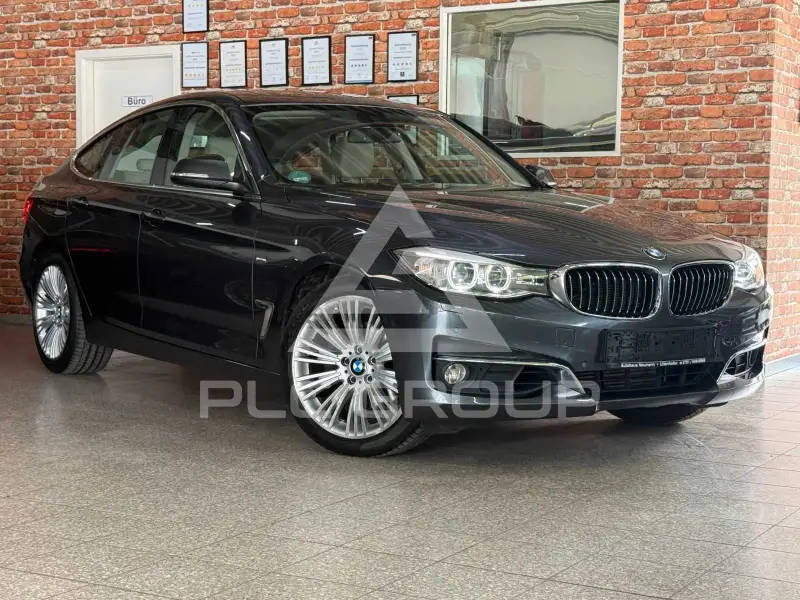 2015 BMW 330