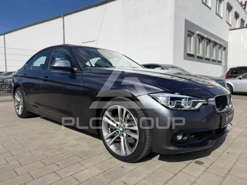 2015 BMW 330