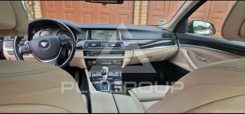 2015 BMW 520