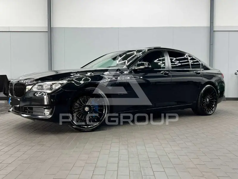 2015 BMW 730