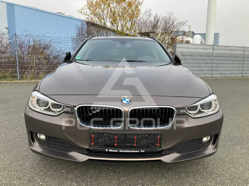 2015 BMW 318