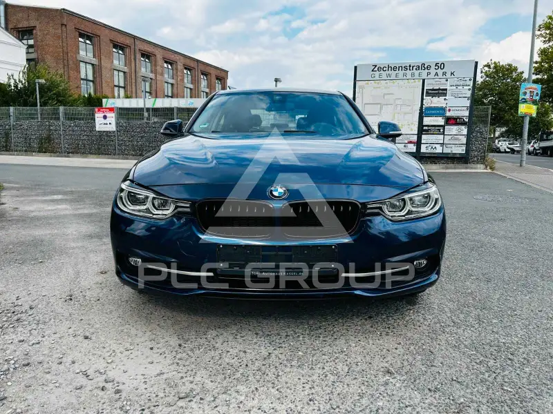 2015 BMW 318