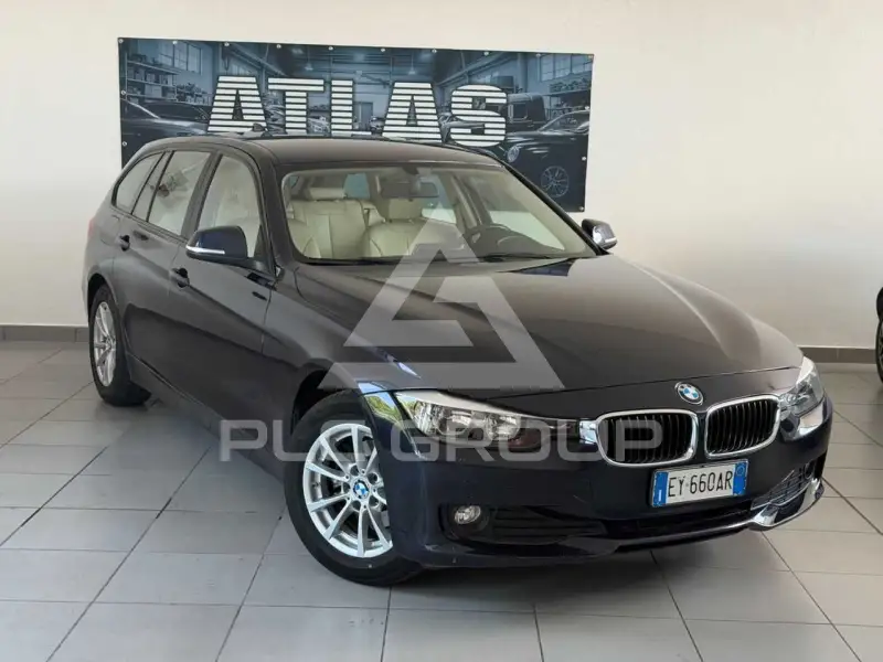 2015 BMW 318