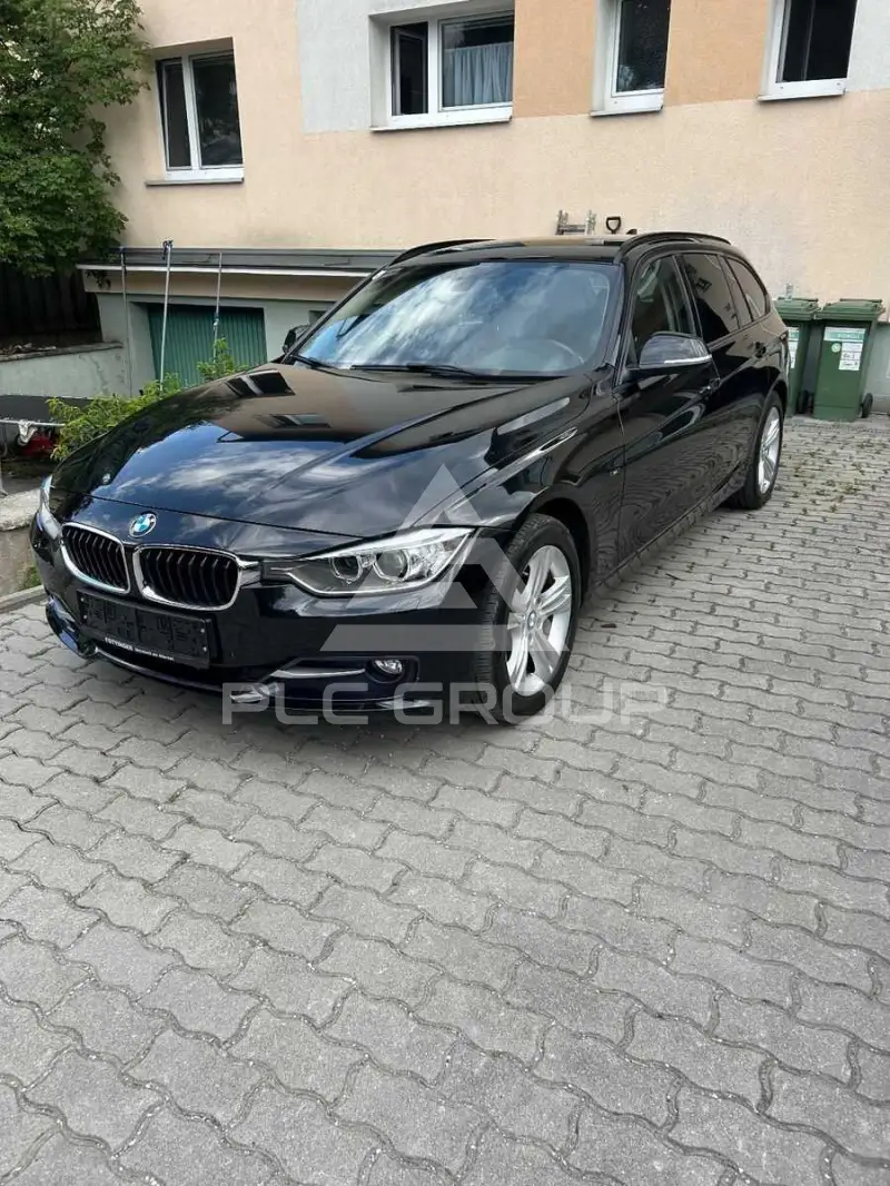2015 BMW 318