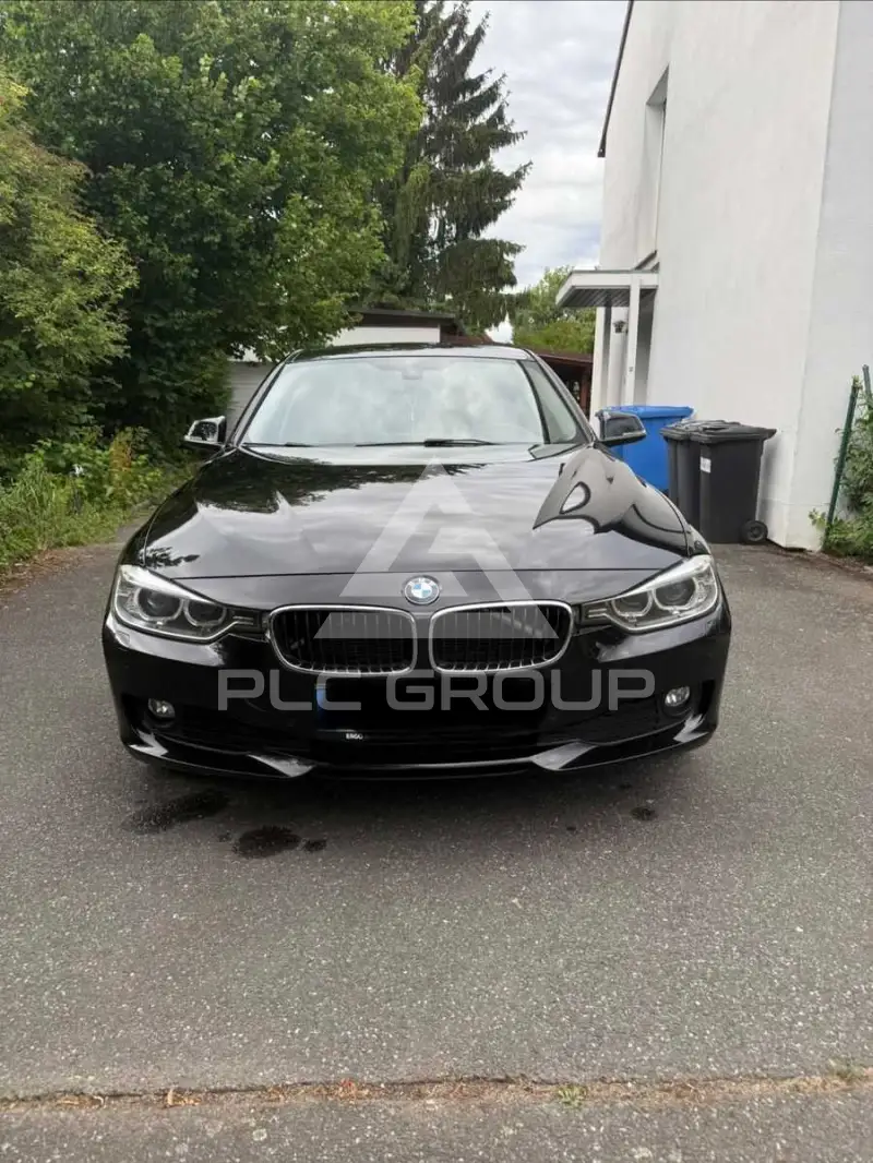 2015 BMW 318