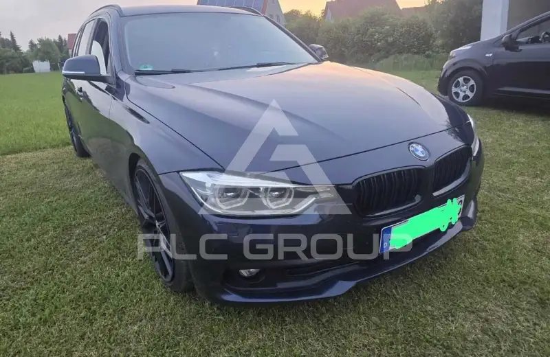 2015 BMW 318