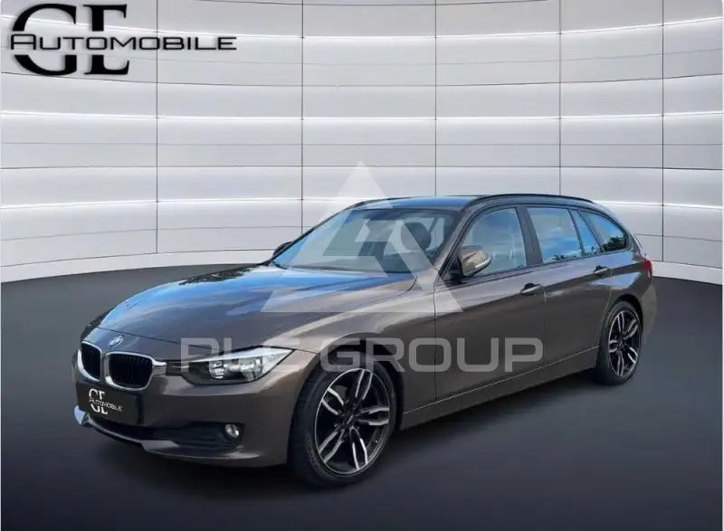 2015 BMW 318