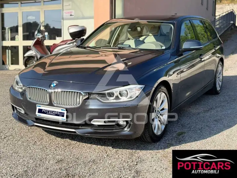 2015 BMW 318