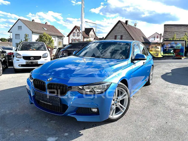 2015 BMW 318