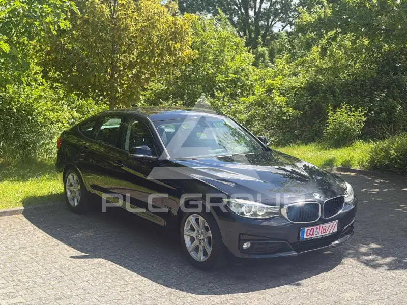 2015 BMW 320