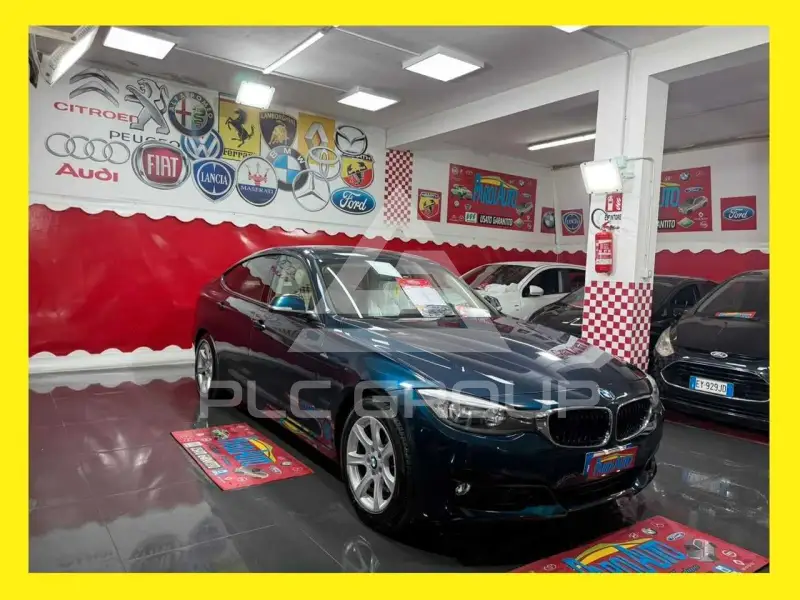 2015 BMW 320