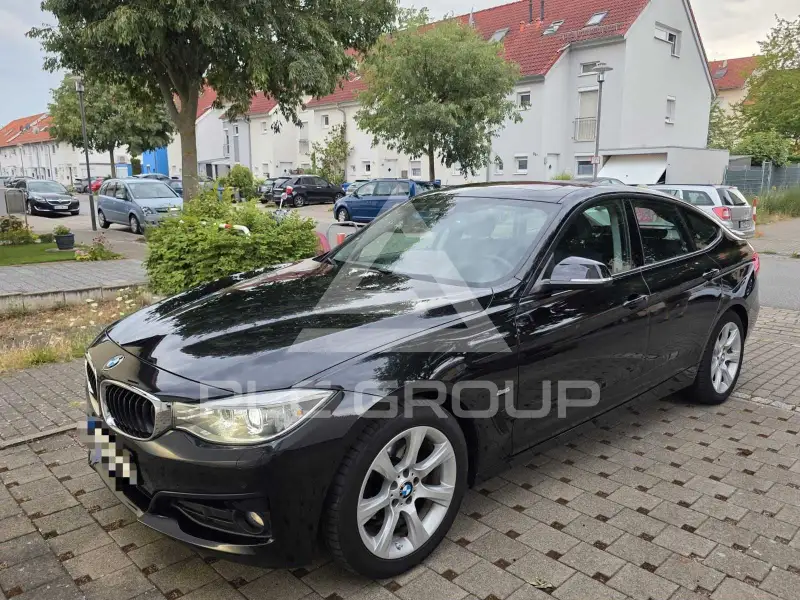 2015 BMW 320
