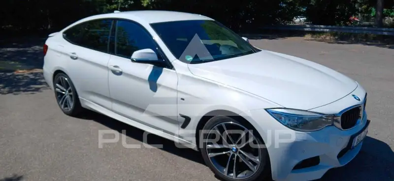 2015 BMW 320