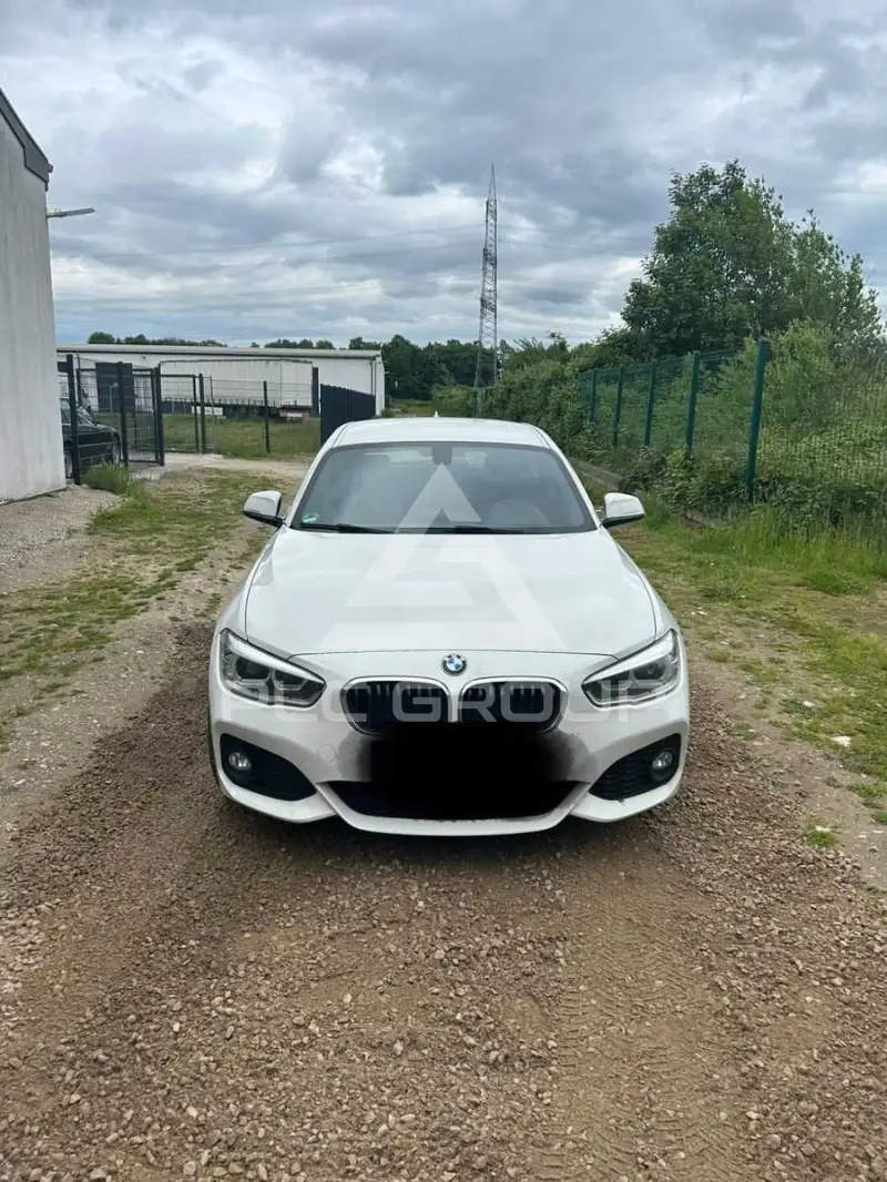 2015 BMW 118
