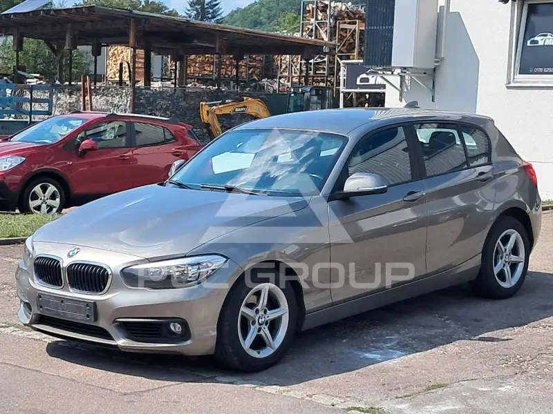 2015 BMW 118