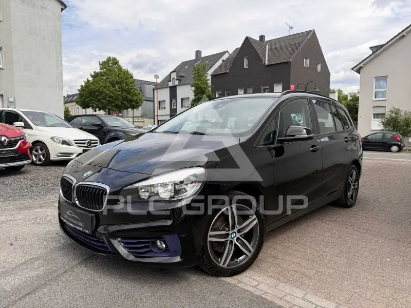 2015 BMW 218