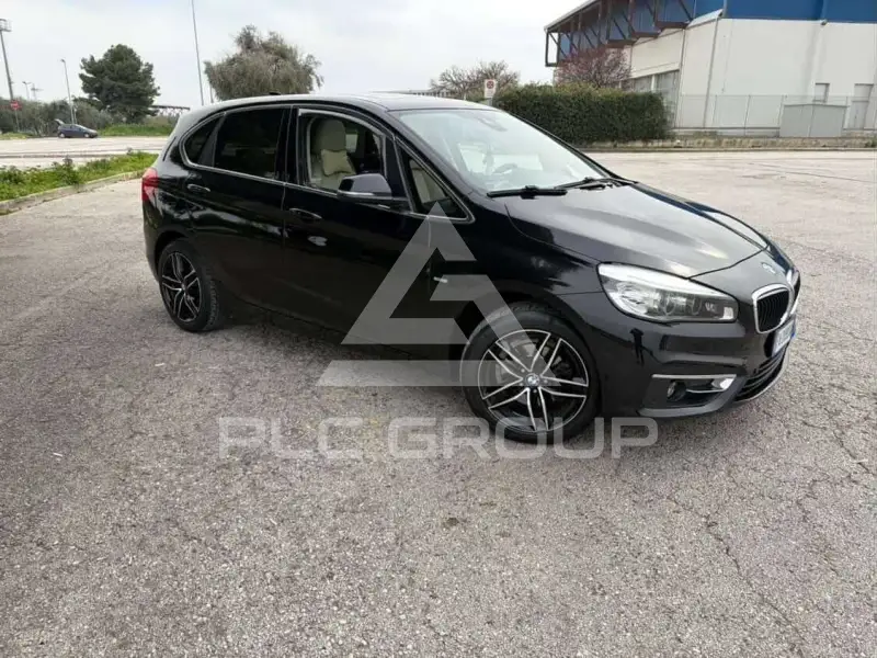 2015 BMW 218