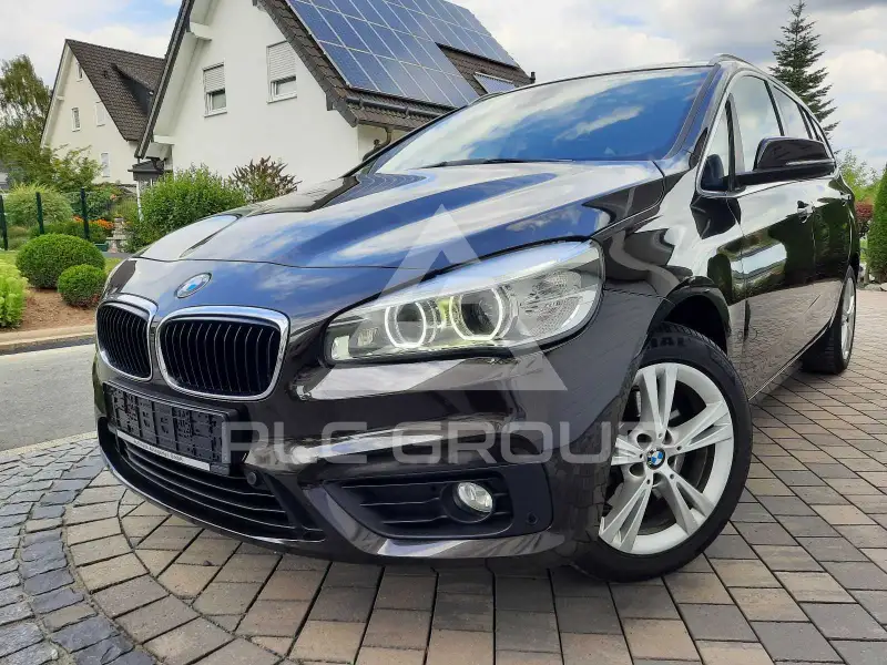 2015 BMW 218