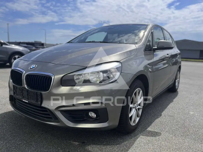 2015 BMW 218