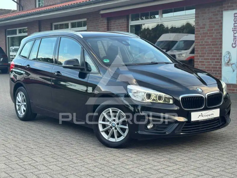 2015 BMW 218