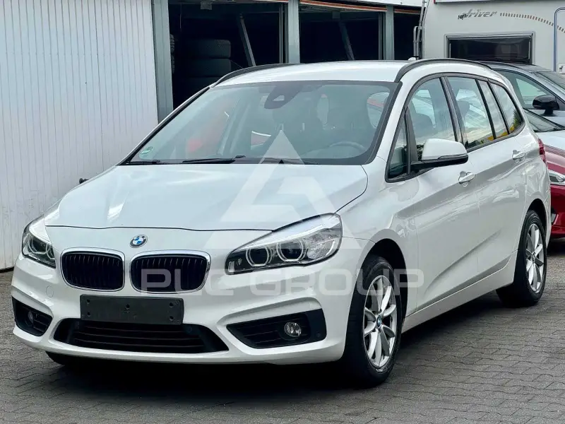 2015 BMW 218