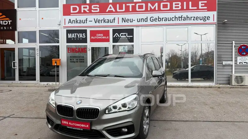2015 BMW 220