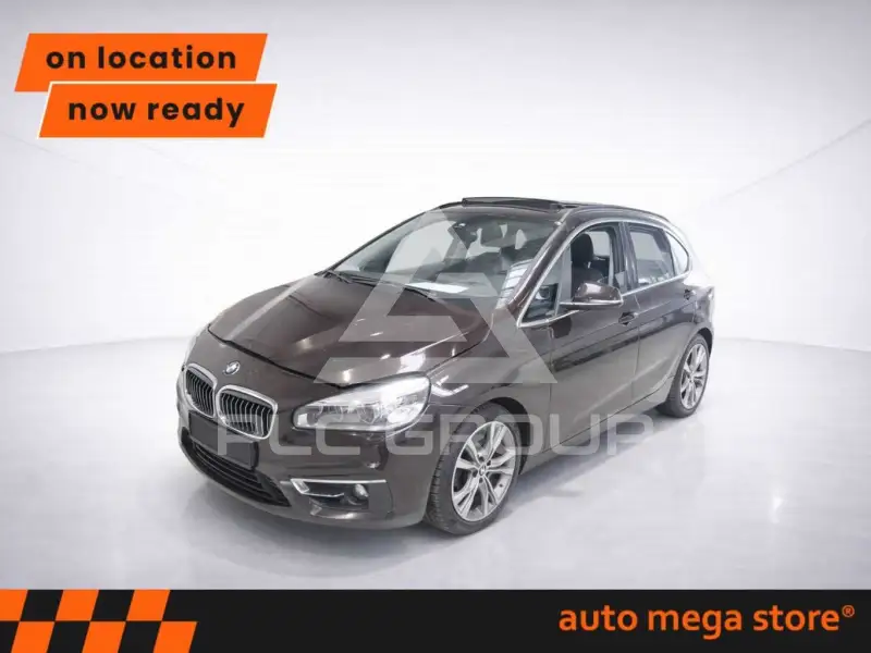 2015 BMW 220