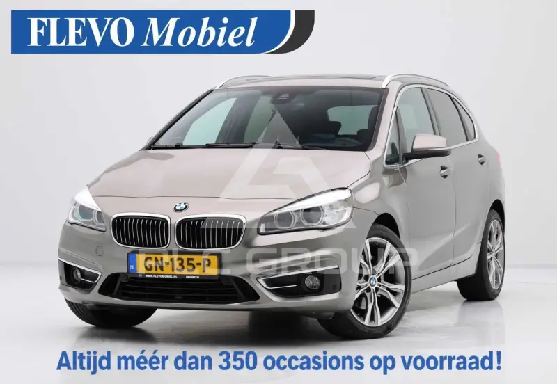 2015 BMW 220