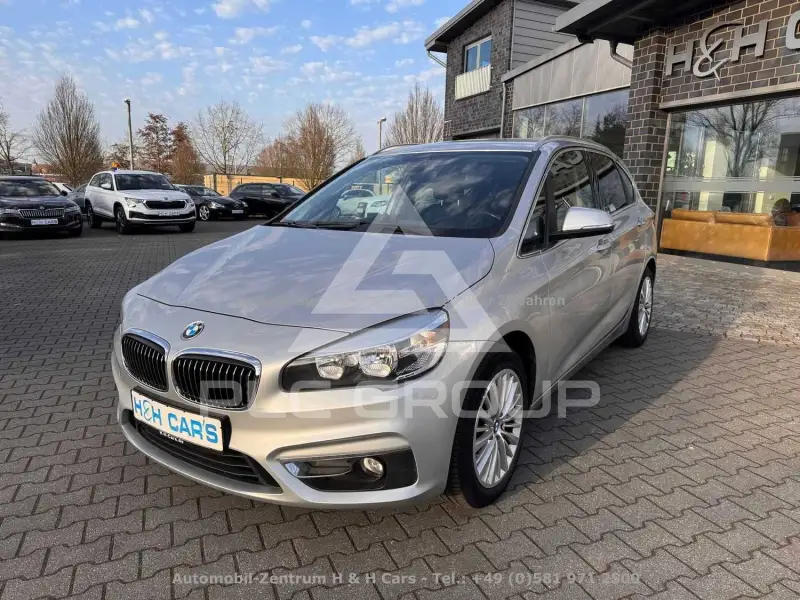 2015 BMW 220
