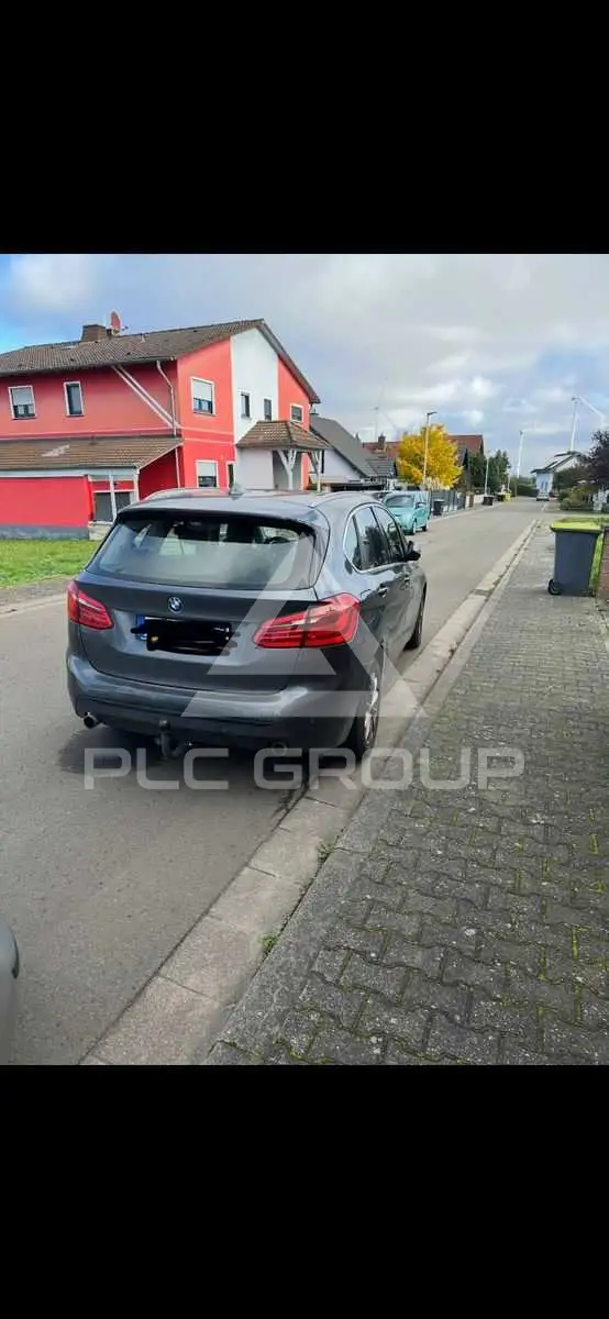 2015 BMW 220